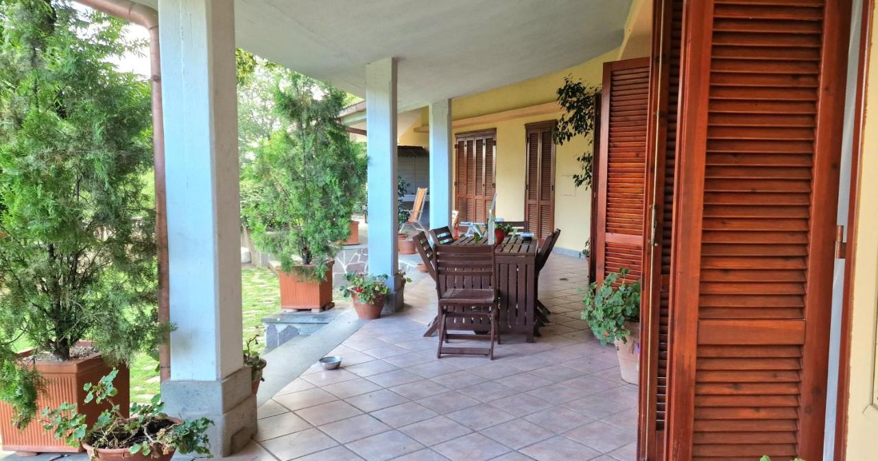 Villa Carolina - Piscina E Parco Panoramico Кампаньяно-ди-Рома Экстерьер фото
